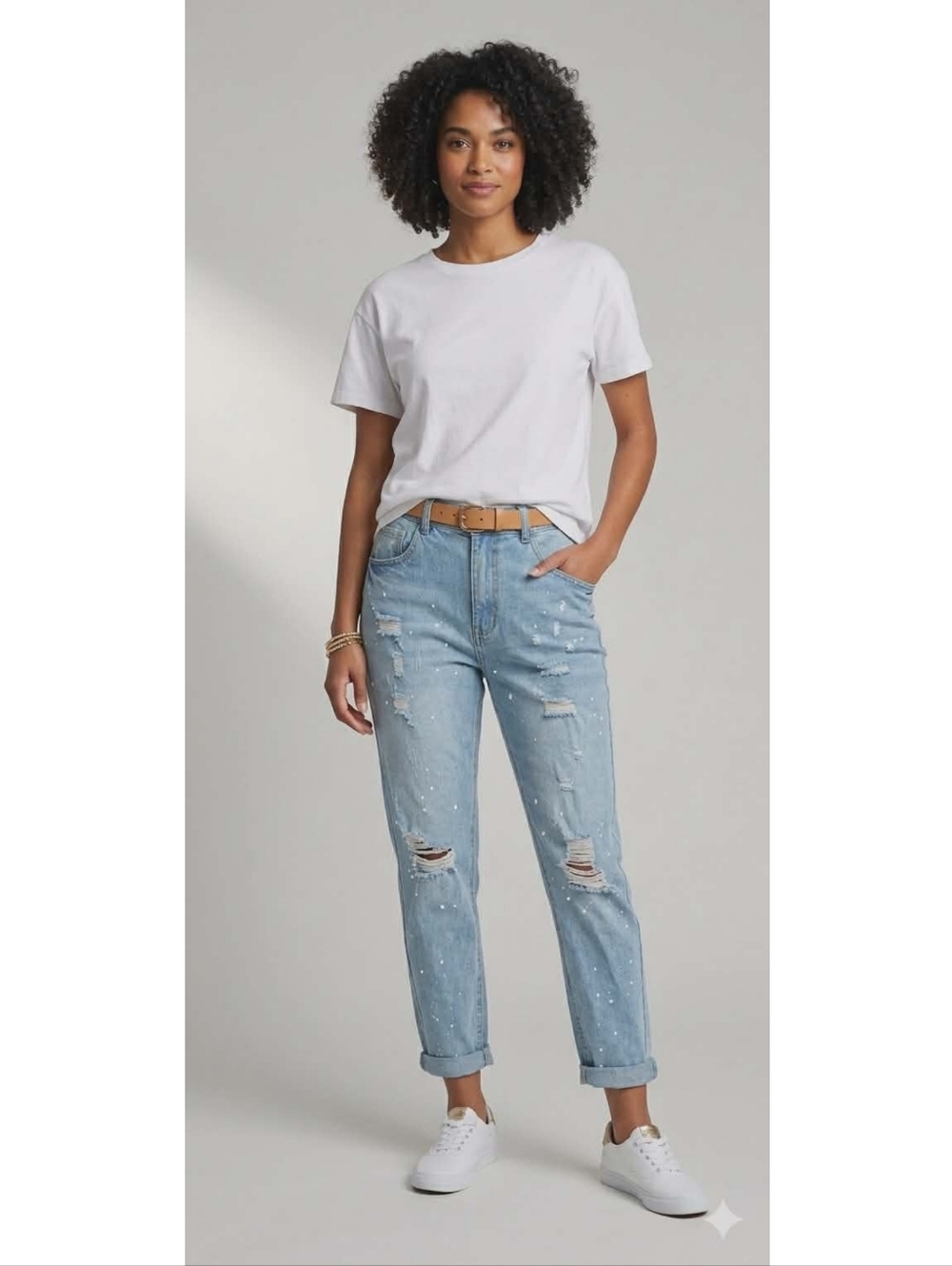 NWOT Woman's High Rise Light Wash Paint Splatter Distressed Jeans